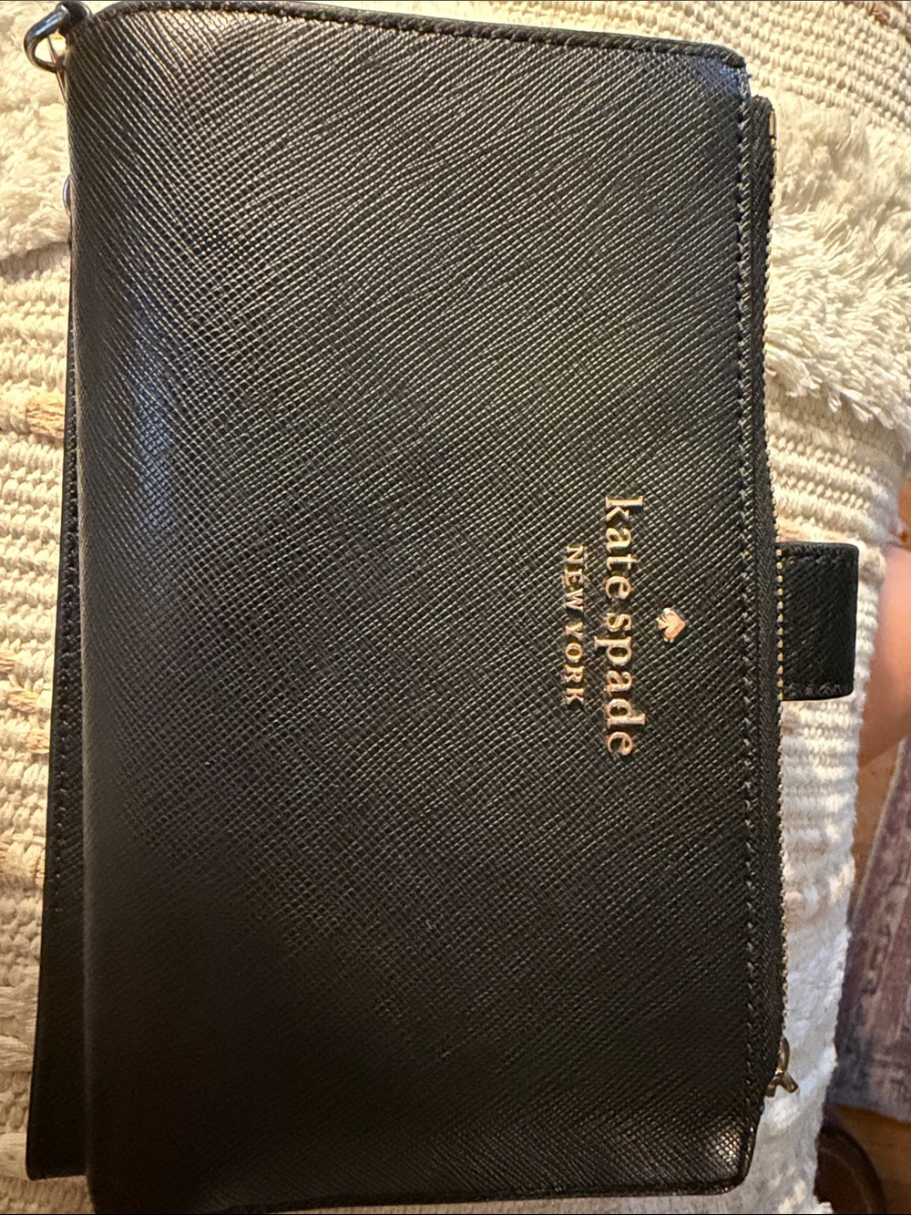 kate spade New York Black Leather Zip Wallet